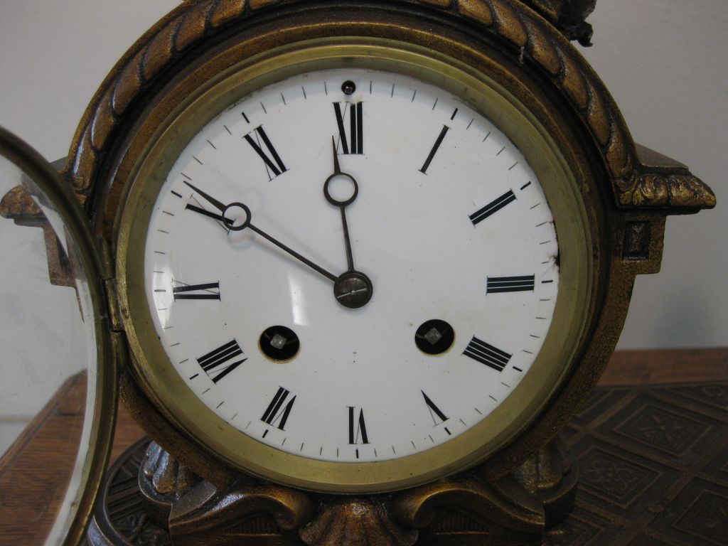 French Statue Mantel Clock French Statue Mantel Clock
