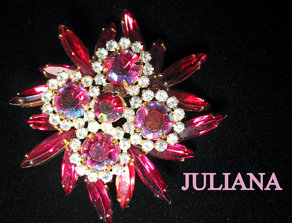 Lovely Vtg Juliana AB & Ruby Red RS Brooch/Pin Lovely Vtg Juliana AB & Ruby Red RS Brooch/Pin