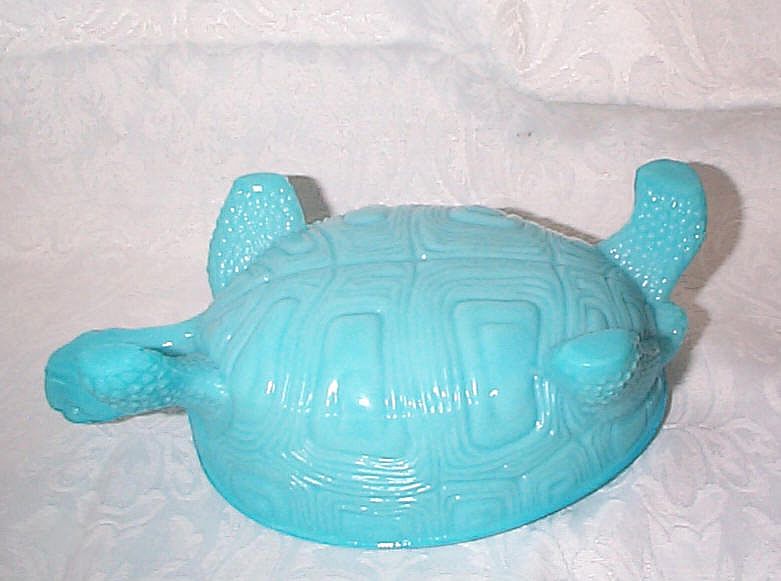 Vallerysthal Turtle & Snail Animal Covered Dish in Blue Vallerysthal Turtle & Snail Animal Covered Dish in Blue