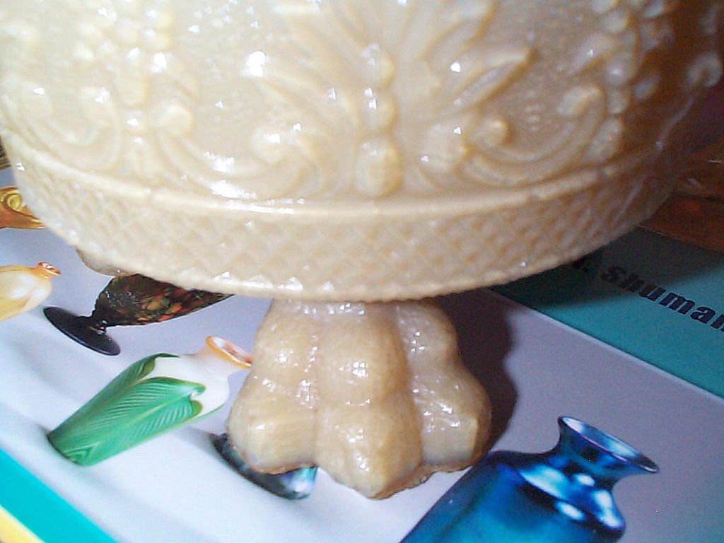 European 19C Lacy Type Sugar Bowl - Caramel Coloring European 19C Lacy Type Sugar Bowl - Caramel Coloring