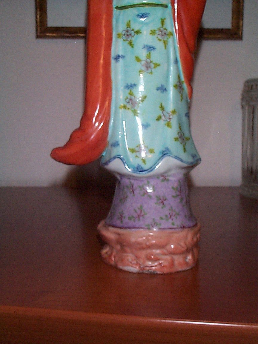 Tall 19C/Early 20th Century Chinese Figurine Holding Lotus Flower Tall 19C/Early 20th Century Chinese Figurine Holding Lotus Flower