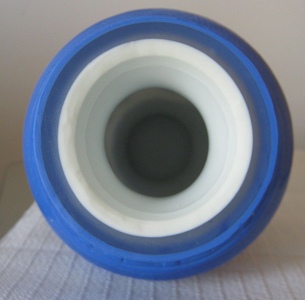 Chinese Peking Glass Vase - Chinese Peking Glass Vase -