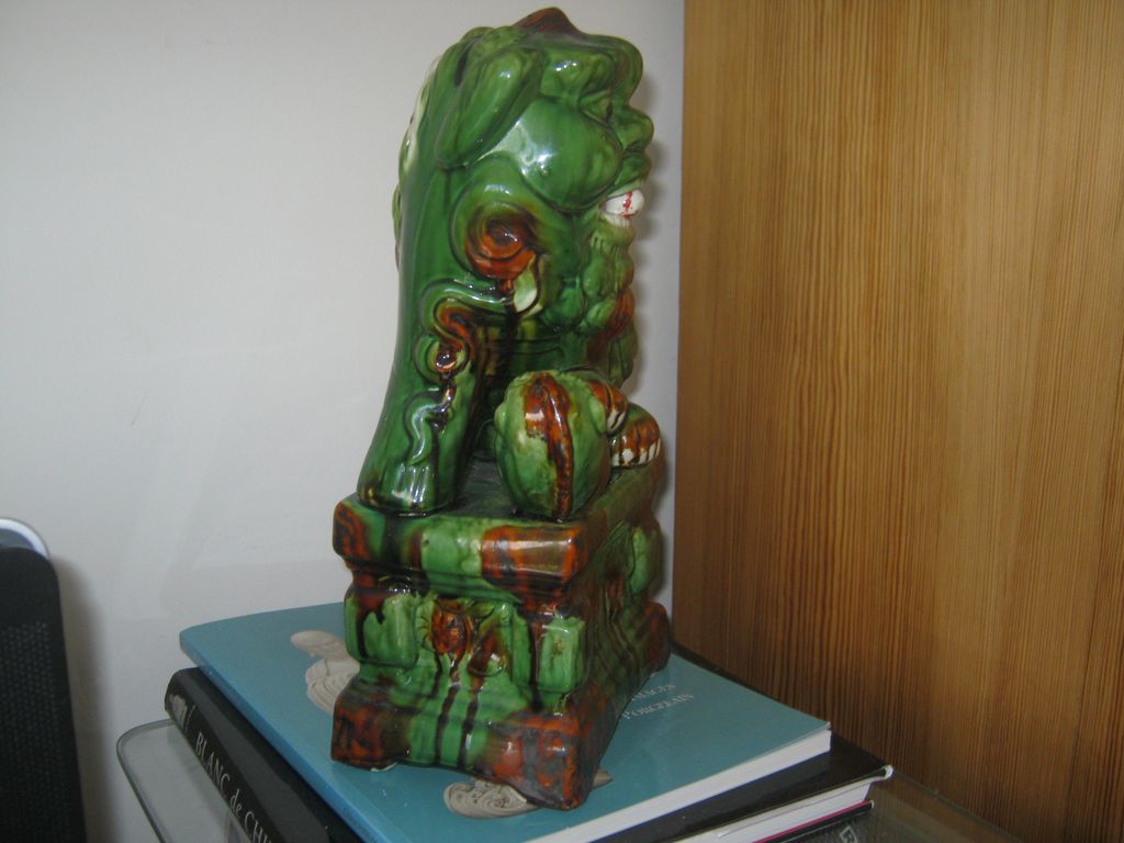 Unique Vintage Majolica Foo Dogs - Unique Vintage Majolica Foo Dogs -
