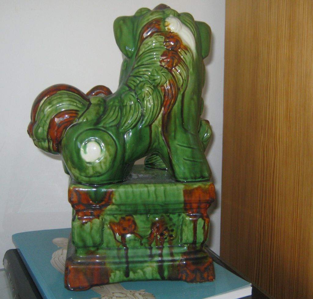 Unique Vintage Majolica Foo Dogs - Unique Vintage Majolica Foo Dogs -