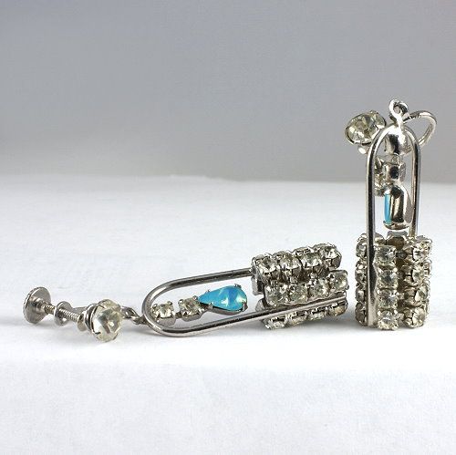 Interesting & unique Wishing Well screw on silver tone rhinestone earrings Interesting & unique Wishing Well screw on silver tone rhinestone earrings