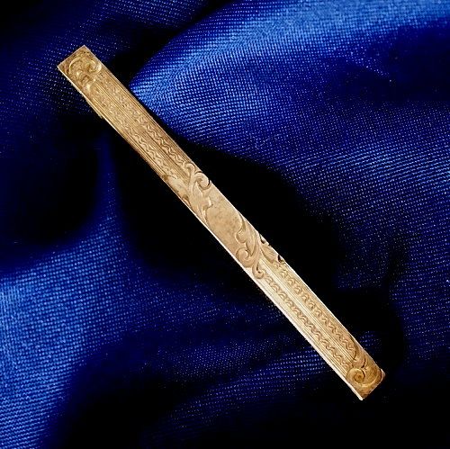 Gold front etched Art Deco bar pin safety pin clasp Gold front etched Art Deco bar pin safety pin clasp