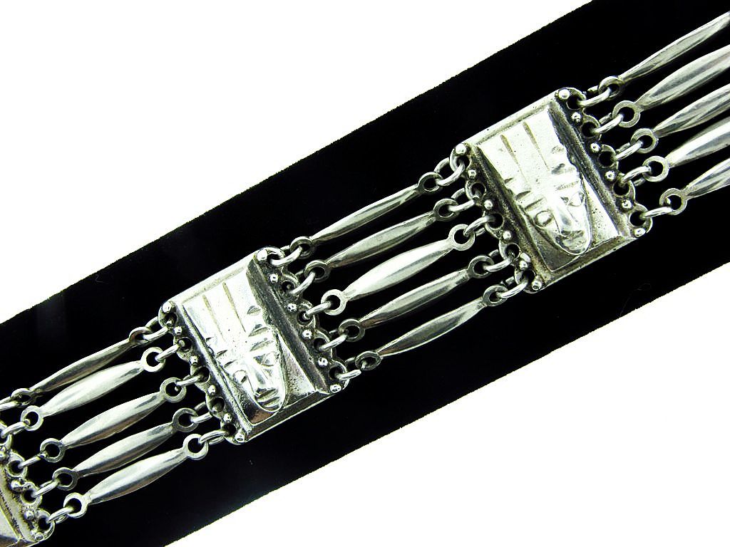 Vintage made in Mexico silver bracelet with Inca faces Vintage made in Mexico silver bracelet with Inca faces