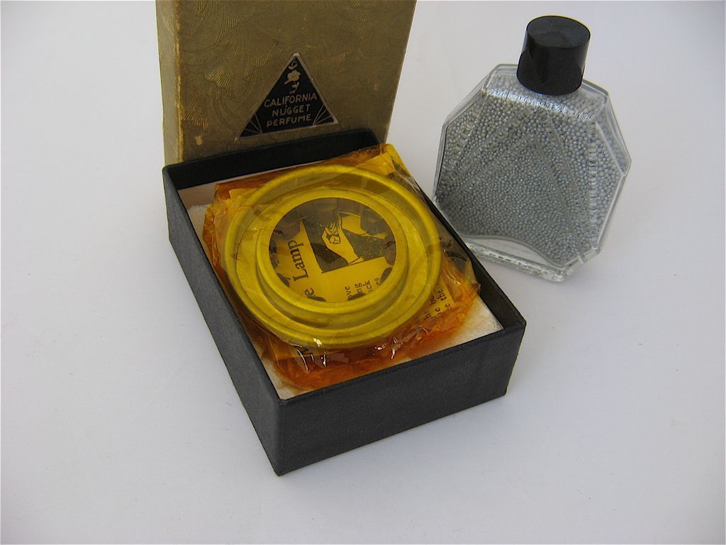 Art Deco California Nugget Perfume in Box Complete Art Deco California Nugget Perfume in Box Complete