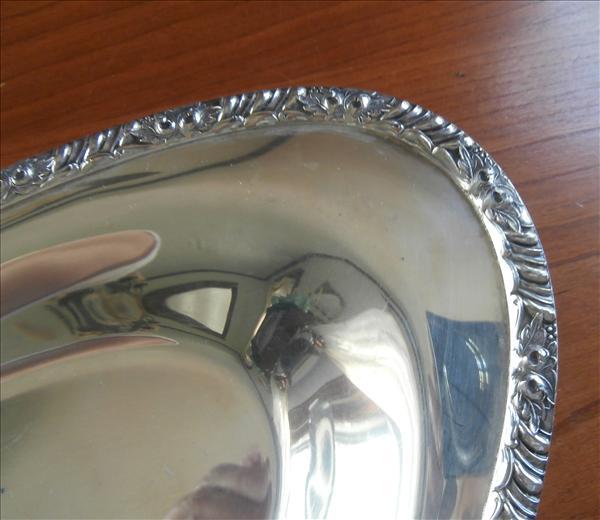 Silver Bread Tray Vintage Henley Pattern Oneida Silver Bread Tray Vintage Henley Pattern Oneida
