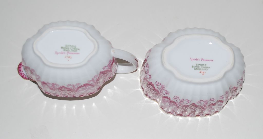 Spode China – Tea Pot, Creamer and Sugar - Vintage Spode China – Tea Pot, Creamer and Sugar - Vintage