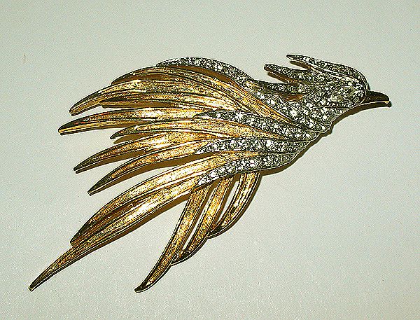 Gorgeous Givenchy Rhinestone Covered Bird Brooch Gorgeous Givenchy Rhinestone Covered Bird Brooch