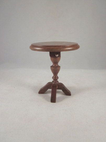 Strombecker 1" Custom Built Walnut Tilt Top Table Dollnouse Furniture Strombecker 1" Custom Built Walnut Tilt Top Table Dollnouse Furniture