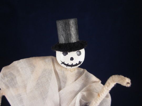 Skeleton Figure with Top Hat & Cane Halloween Party Favor Decoration Skeleton Figure with Top Hat & Cane Halloween Party Favor Decoration