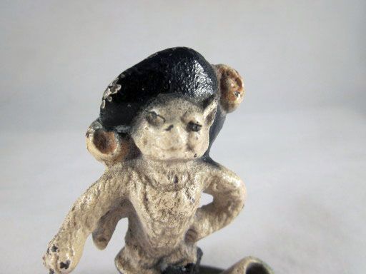 Hubley Puss-in-Boots Cast Iron Pencil Holder Hubley Puss-in-Boots Cast Iron Pencil Holder