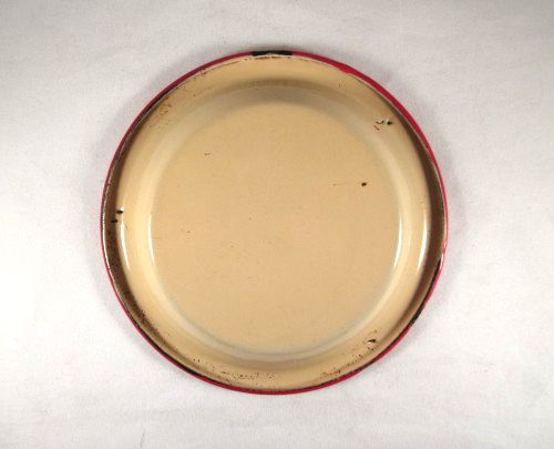 Child's Toy Graniteware Beige with Red Trim 5 Piece Cooking/Baking Set Child's Toy Graniteware Beige with Red Trim 5 Piece Cooking/Baking Set