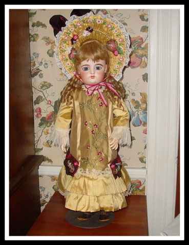 Fantastic French Bisque "F. G" BeBe by Gauthier 26 1/2" tall Fantastic French Bisque "F. G" BeBe by Gauthier 26 1/2" tall