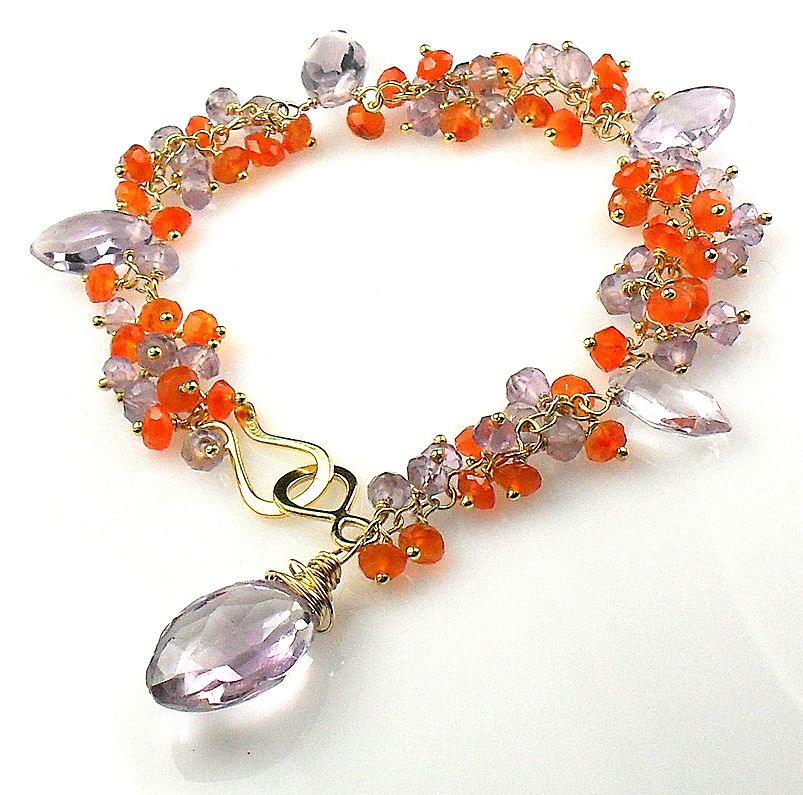 Blooming Flowers - Amethyst Carnelian Gemstone Cluster Bracelet Blooming Flowers - Amethyst Carnelian Gemstone Cluster Bracelet