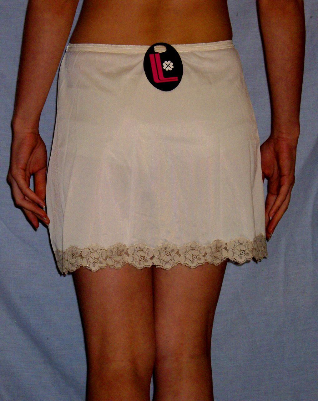 Vintage 1960 Lorraine Mini Half Slip Almond w/ ecru lace NWT NOS Size