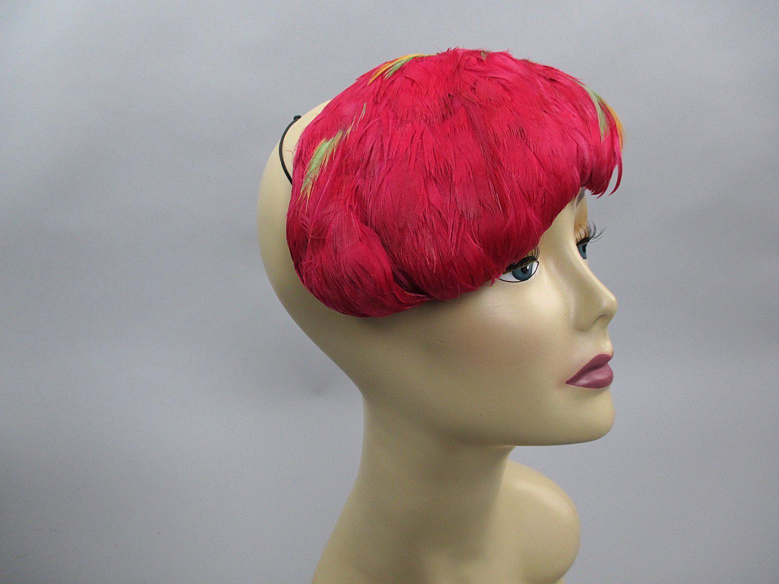 Vintage hat 1950s feather Coral Vintage hat 1950s feather Coral