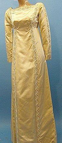 B2616 Vintage wedding gown Silk Priscilla of Boston B2616 Vintage wedding gown Silk Priscilla of Boston