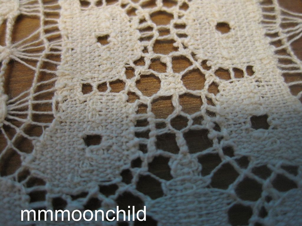 Antique Lace Tablecloth 68X84 Victorian era Antique Lace Tablecloth 68X84 Victorian era