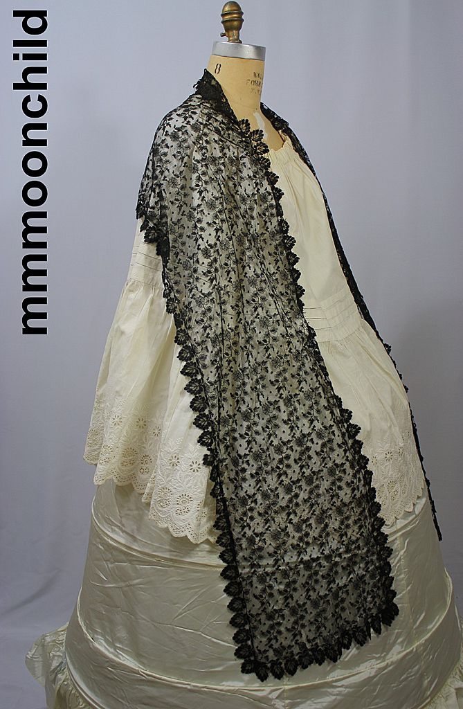Antique silk lace shawl Victorian era Antique silk lace shawl Victorian era