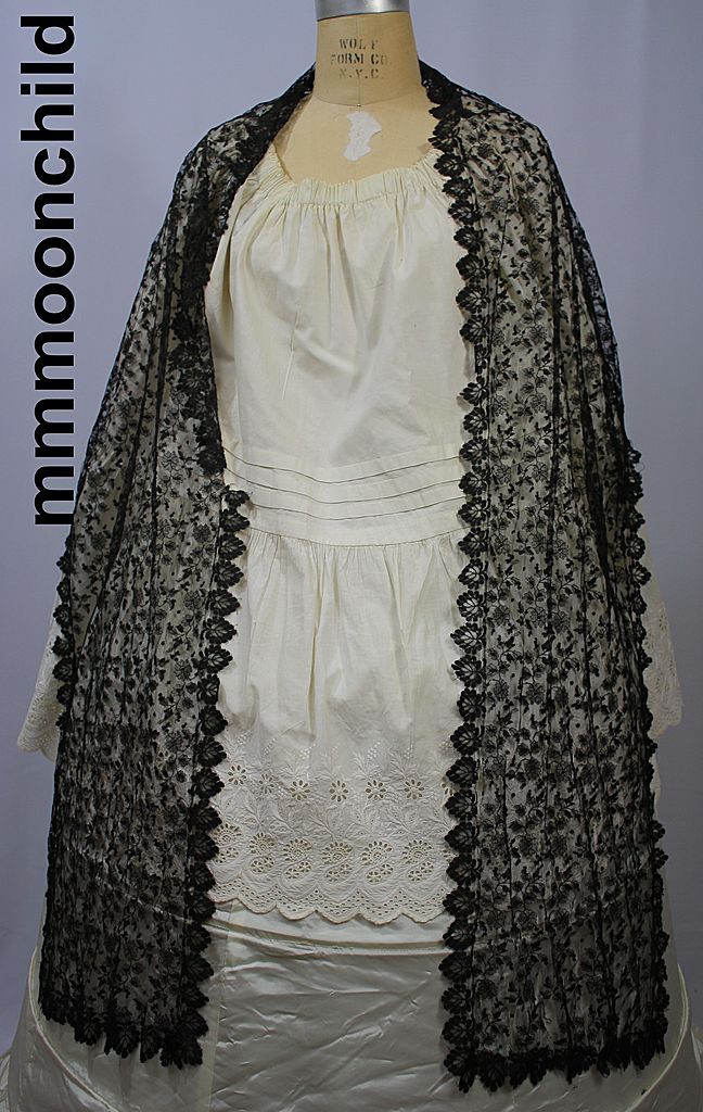 Antique silk lace shawl Victorian era Antique silk lace shawl Victorian era
