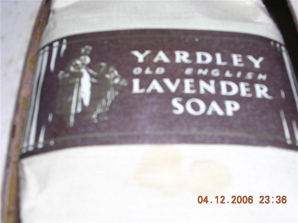 Vintage YARDLEY Cosmetics Gift Pack Circa 1910 Vintage YARDLEY Cosmetics Gift Pack Circa 1910