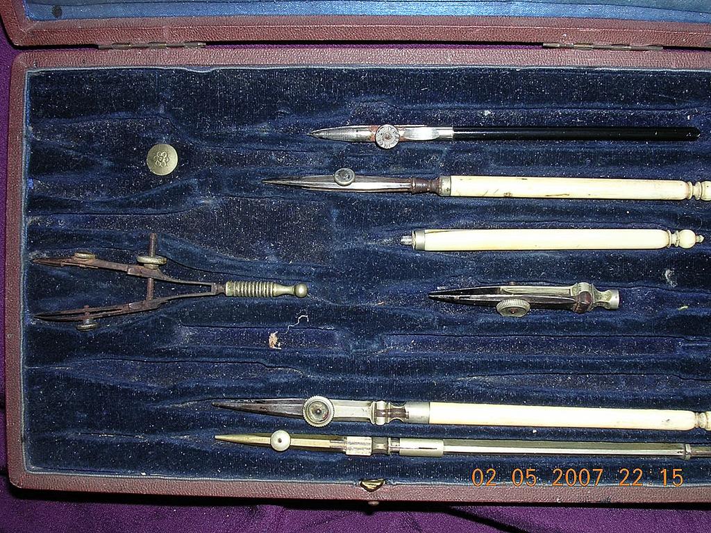 Victorian Ivory Handled Technical Drawing Set Victorian Ivory Handled Technical Drawing Set