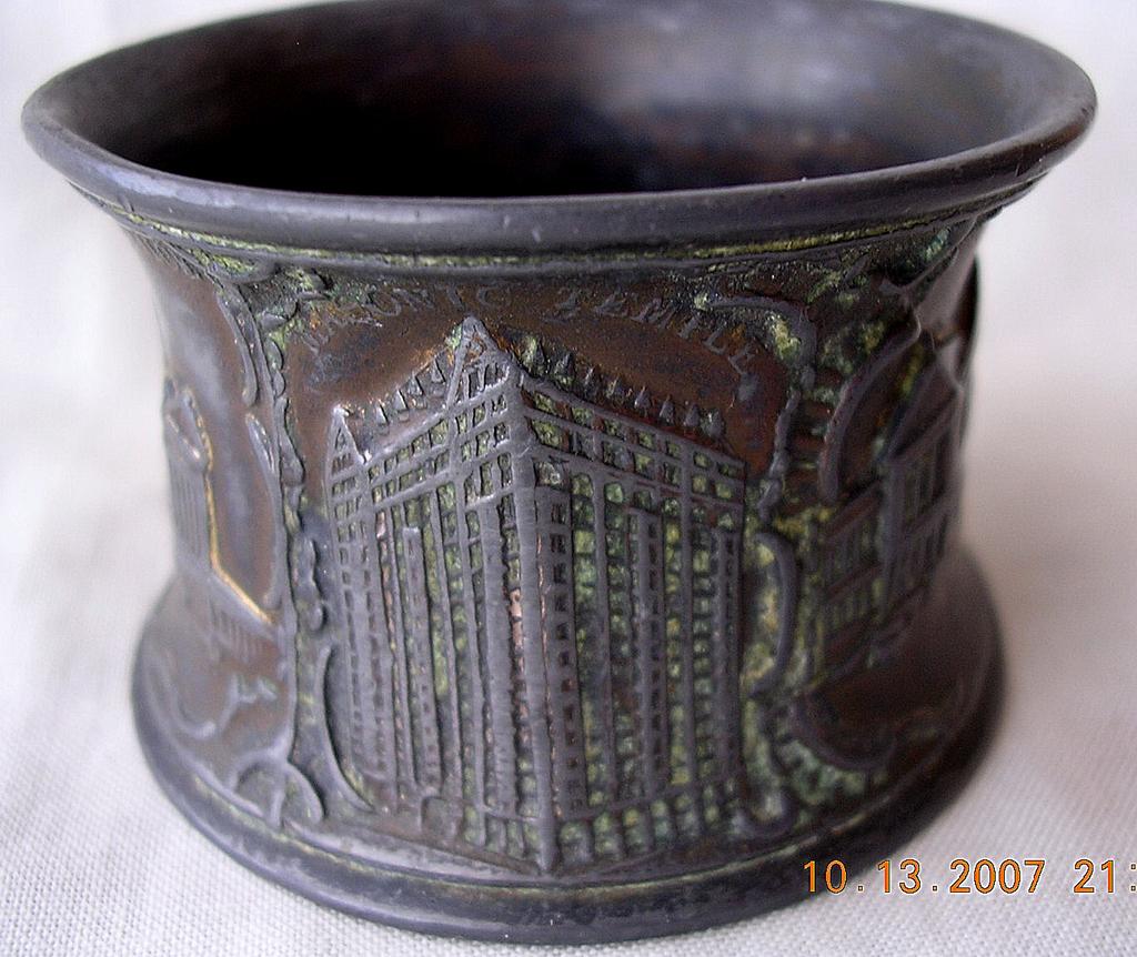 Old Chicago Bronze Napkin Ring Souvenir Circa 1900 Old Chicago Bronze Napkin Ring Souvenir Circa 1900