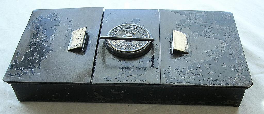 Edwardian Period 1906 Patent Tin Cash Tray Edwardian Period 1906 Patent Tin Cash Tray