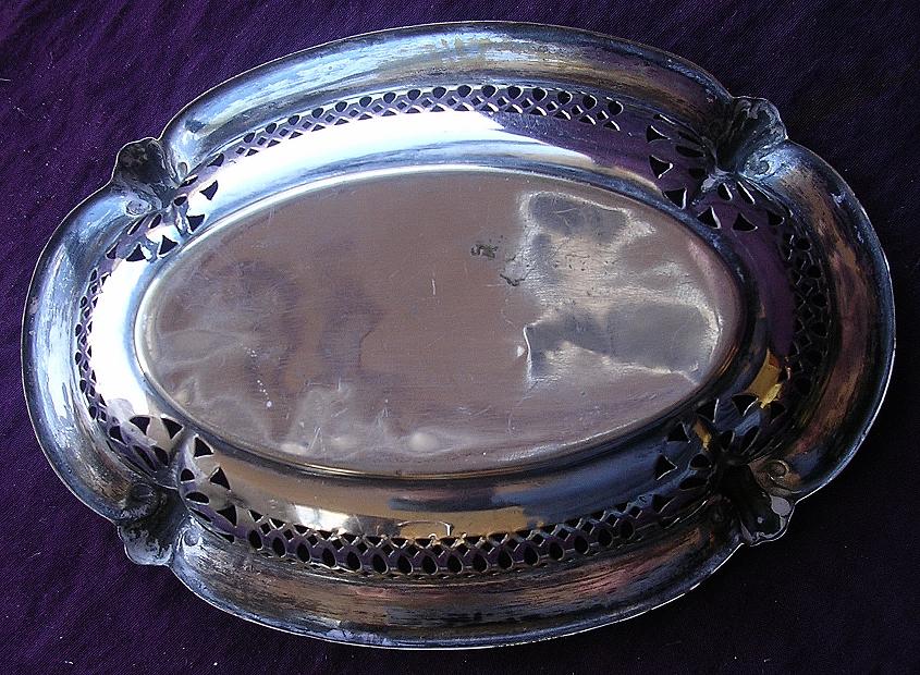 R.M.S. CORINTHIC - Shaw Savill & Albion - Souvenir Bon Bon Dish R.M.S. CORINTHIC - Shaw Savill & Albion - Souvenir Bon Bon Dish