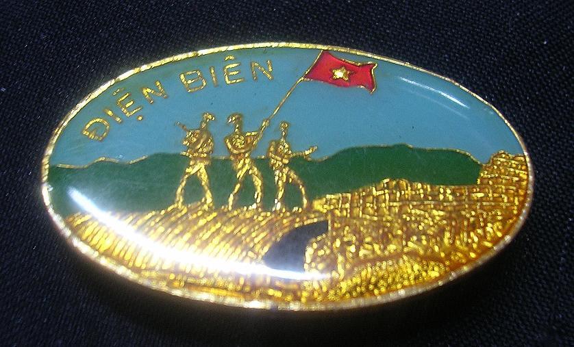 DIEN BIEN PHU Victory, Viet Minh Badge Indochine War DIEN BIEN PHU Victory, Viet Minh Badge Indochine War