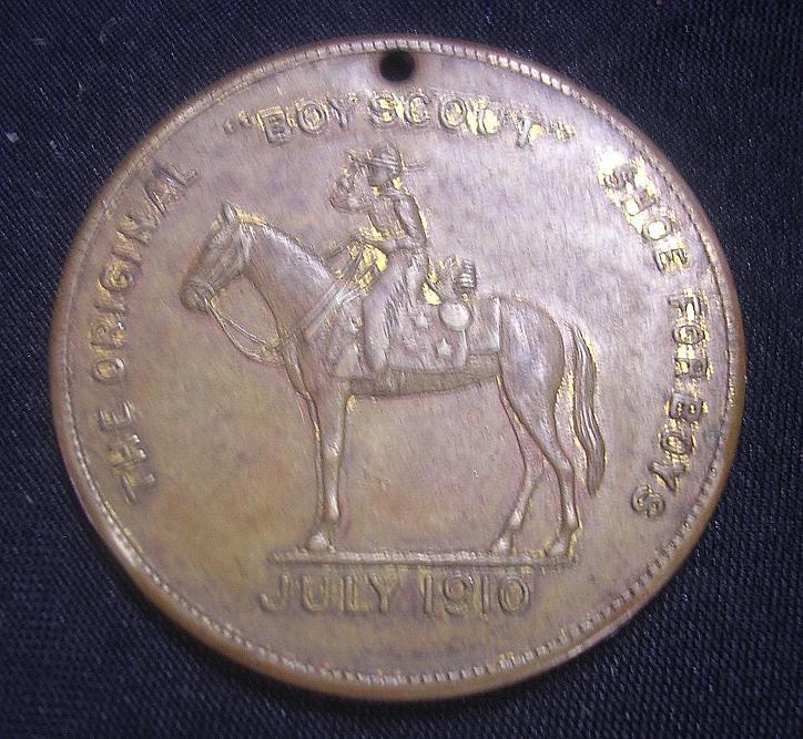 1910 BOYSCOUT Medallion From Excelsior Shoes Portsmouth 1910 BOYSCOUT Medallion From Excelsior Shoes Portsmouth