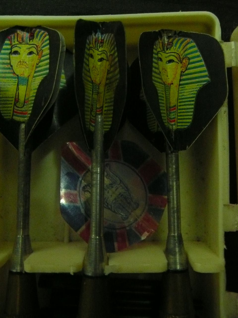 Silvertrim Darts Cased Set of Darts & Flights Silvertrim Darts Cased Set of Darts & Flights