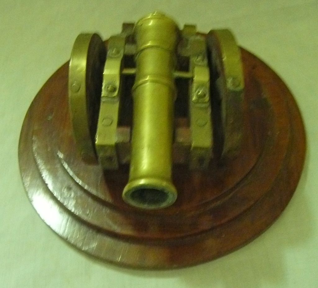 A Mounted Brass & Wood Napoleonic Cannon A Mounted Brass & Wood Napoleonic Cannon