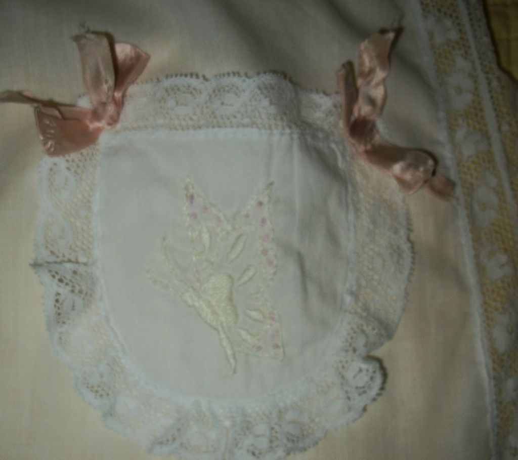 Lovely Butterfly Embroidered and Lace Lawn Cloth Apron Lovely Butterfly Embroidered and Lace Lawn Cloth Apron