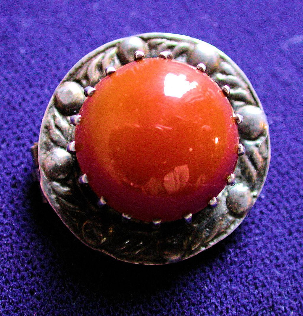 Victorian Sterling Carnelian Brooch Scottish Hallmarks Victorian Sterling Carnelian Brooch Scottish Hallmarks