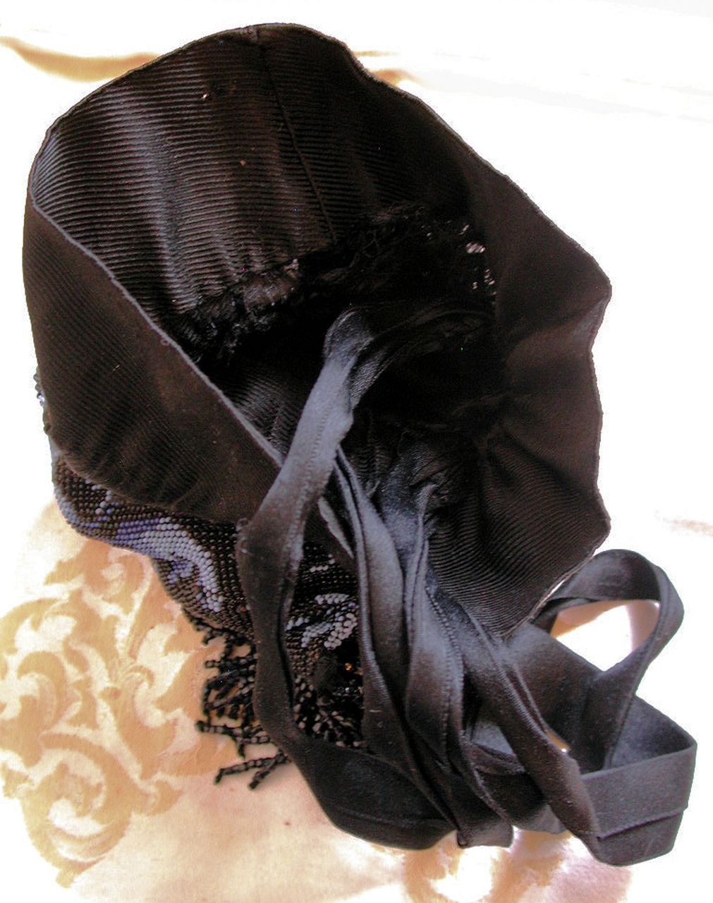 Victorian Black Blue Leaf Pattern Micro Beaded Drawstring Bag Victorian Black Blue Leaf Pattern Micro Beaded Drawstring Bag