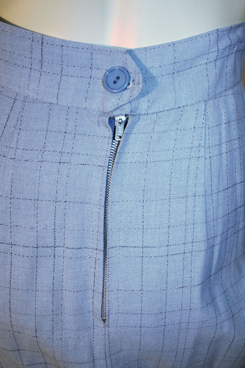 1950s Classic Blue Flecked Wool Pencil Skirt S 1950s Classic Blue Flecked Wool Pencil Skirt S
