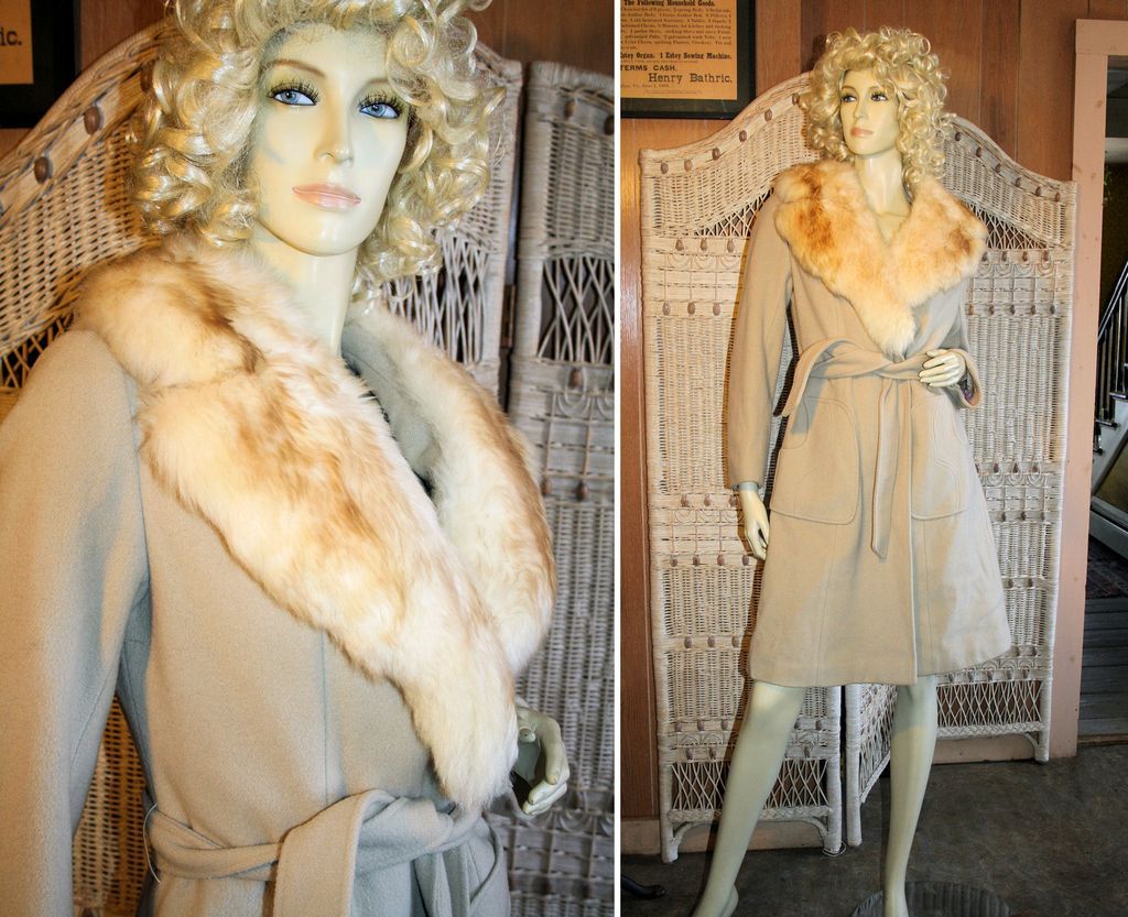 70's Wrap Belted Coat Big Faux Fox Collar S 70's Wrap Belted Coat Big Faux Fox Collar S