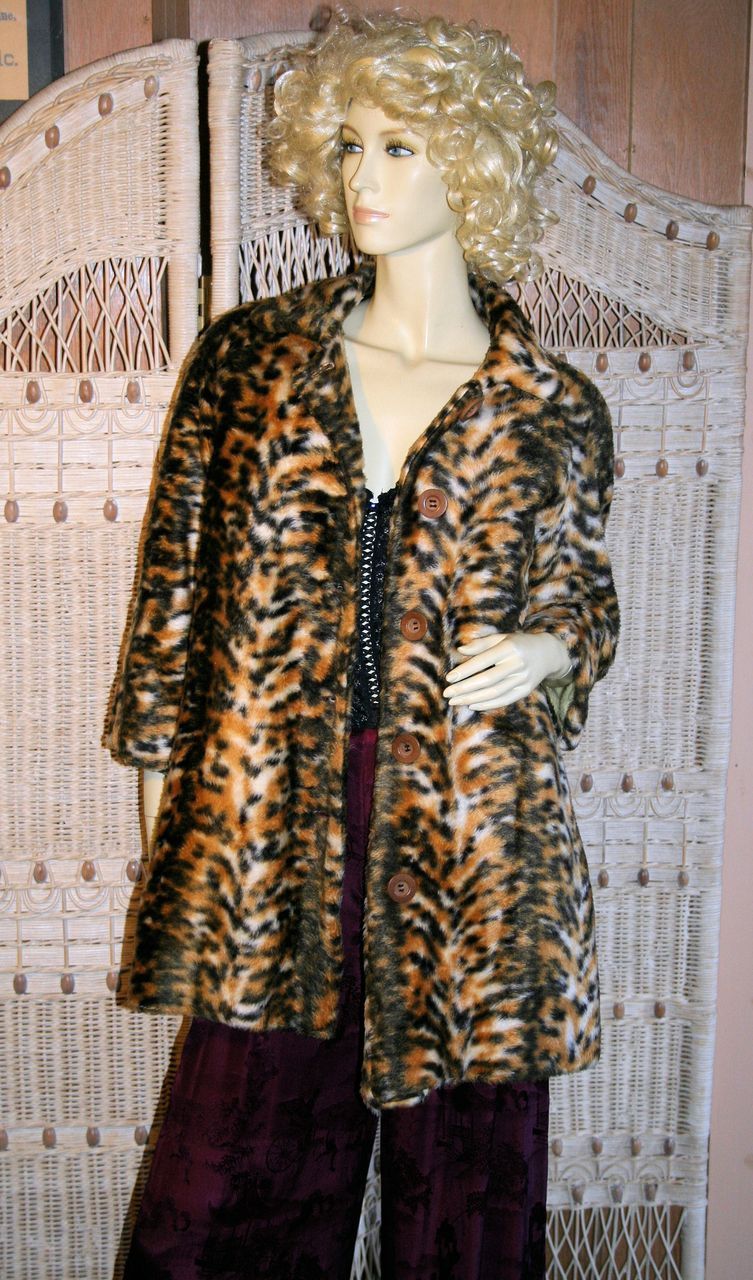 60s Fab Leopard Fabric Swing Coat S/M 60s Fab Leopard Fabric Swing Coat S/M