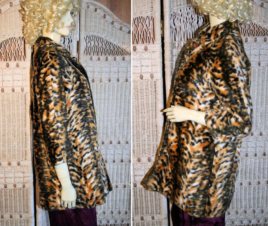 60s Fab Leopard Fabric Swing Coat S/M 60s Fab Leopard Fabric Swing Coat S/M