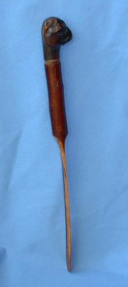 ..RARE 1800s wood page turner Black Forest PUG 14" ..RARE 1800s wood page turner Black Forest PUG 14"