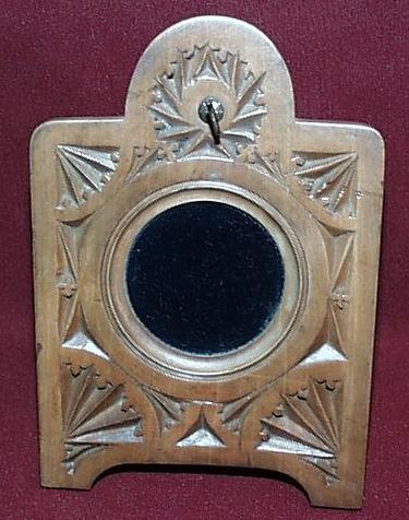 Black Forest Easel Pocket Watch Holder - Hand Carved " Arts and Crafts" Black Forest Easel Pocket Watch Holder - Hand Carved " Arts and Crafts"