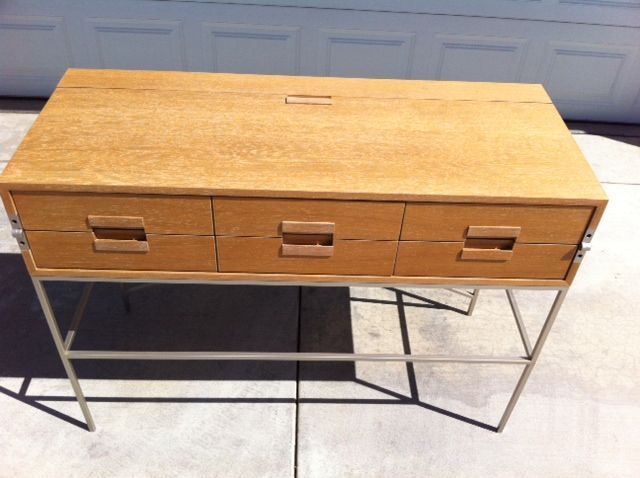 Original Elios APTA Writing Desk Antonio Cittreio B&B Italia Italian Furniture Original Elios APTA Writing Desk Antonio Cittreio B&B Italia Italian Furniture