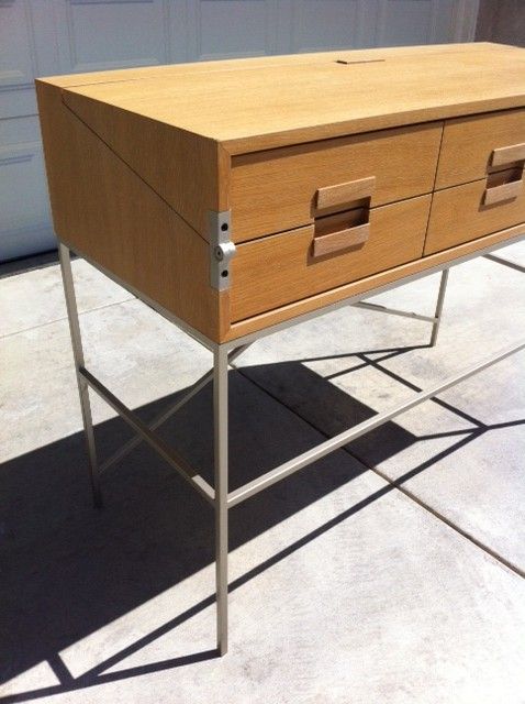 Original Elios APTA Writing Desk Antonio Cittreio B&B Italia Italian Furniture Original Elios APTA Writing Desk Antonio Cittreio B&B Italia Italian Furniture
