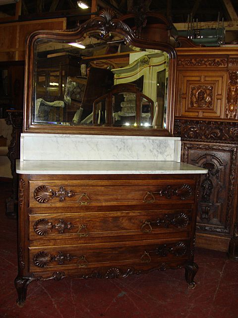 French Antique Louis XV Marble Top Dresser Washstand Commode French Antique Louis XV Marble Top Dresser Washstand Commode