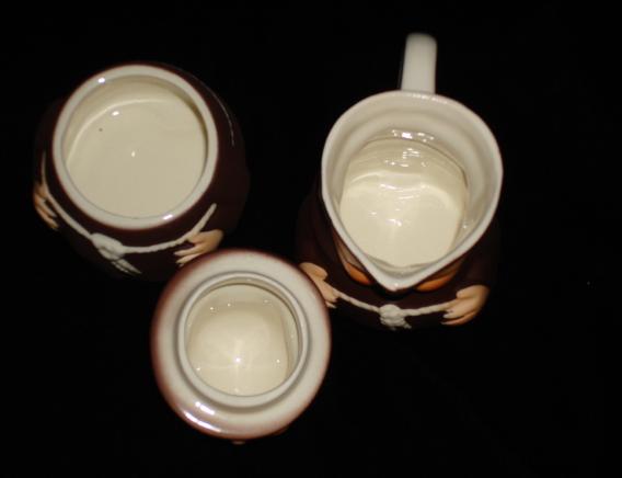 2 Piece Hummel Goebel Friar Monk Creamer - Pitcher and Sugar Jar figurine 2 Piece Hummel Goebel Friar Monk Creamer - Pitcher and Sugar Jar figurine
