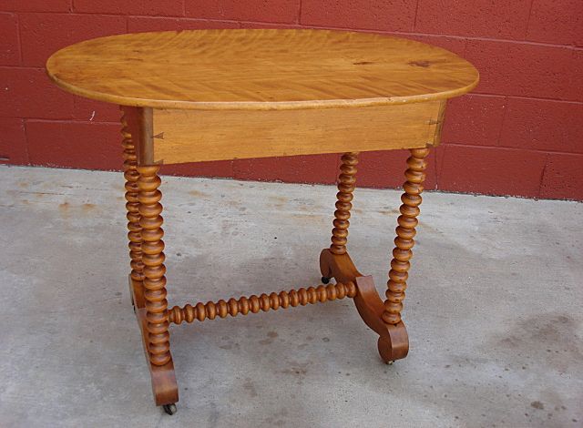 American Antique Spool Table American Antique Spool Table